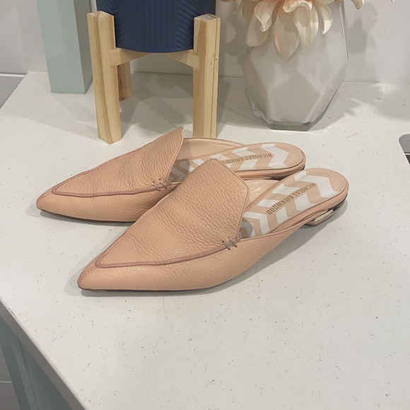 Nicholas Kirkwood Beya Mules in Powder (soft pink) - Picture 4 of 12